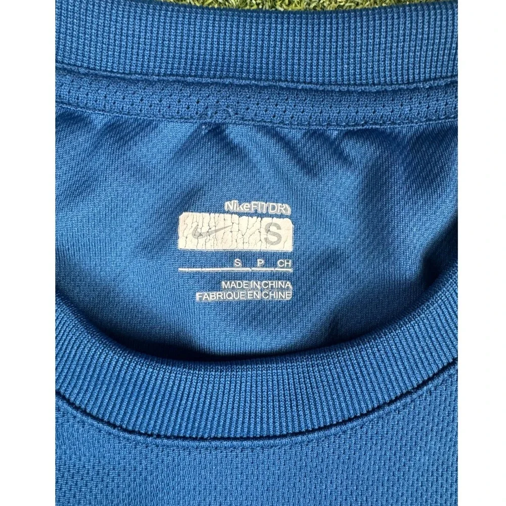 Nike Livestrong Sleeveless‎ Athletic Tank Top Mens Small Blue NikeFit Dri-Fit